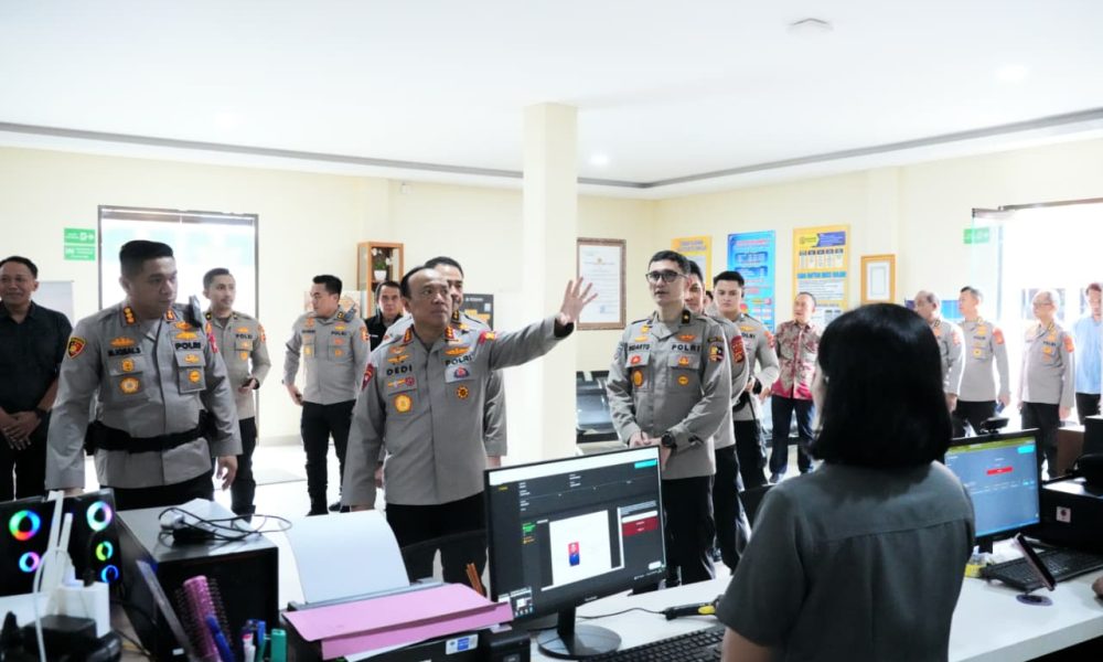 Polri Berbenah: Wakapolri Tinjau Peningkatan Pelayanan SPKT di Denpasar — Jawaban Nyata terhadap Tuntutan Masyarakat akan Pelayanan Cepat, Adil, dan Transparan