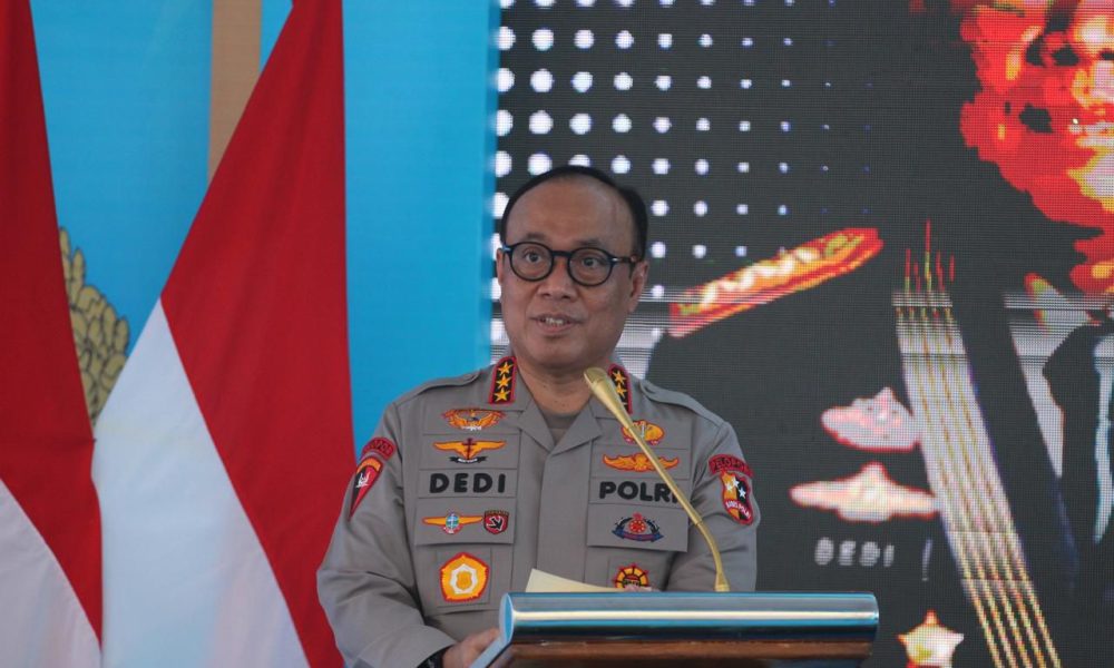 Dukung Asta Cita Presiden Prabowo sebagai Prioritas Nasional, Polri Serahkan 378 Unit Perumahan bagi PNPP dan Masyarakat di Sultra