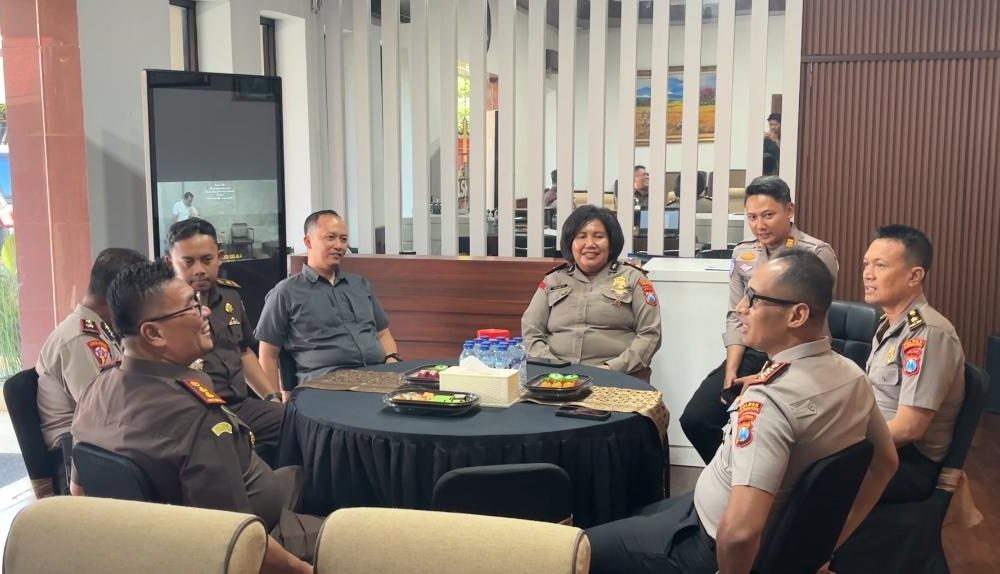 Perkuat Kolaborasi Penegakan Hukum, Kajari Kabupaten Pasuruan Gelar Silaturahmi dengan Kapolres Pasuruan Kota