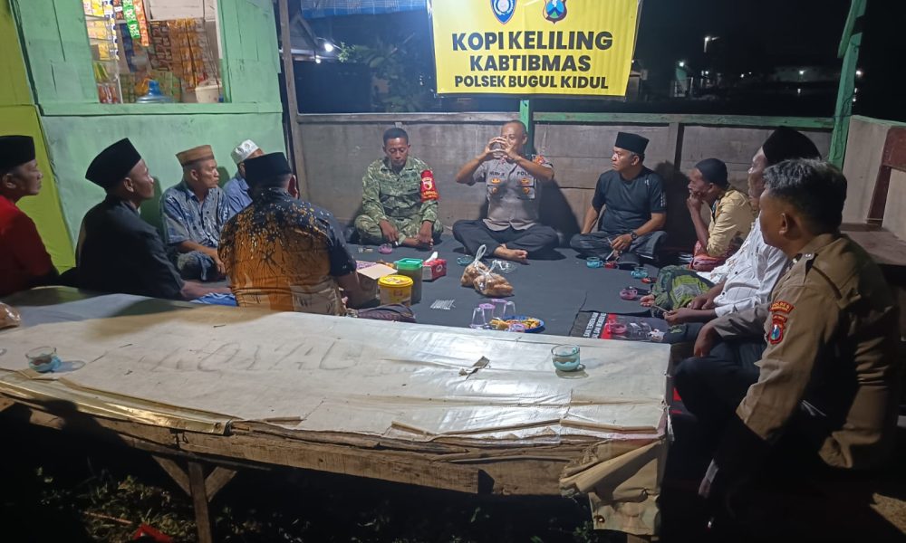 Wujud Nyata Kehadiran Polri di Tengah Masyarakat, Kapolsek Bugul Kidul Gelar Kopi Keliling Kamtibmas Dan Sosialisasi Call Center 110