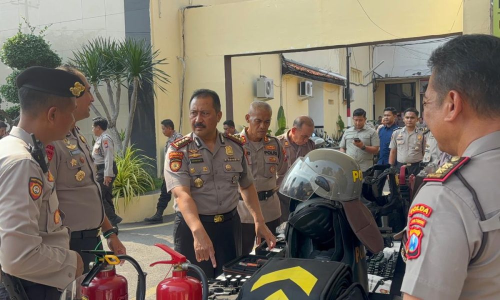 Ditsamapta Polda Jawa Timur Gelar Supervisi di Polres Pasuruan Kota untuk Tingkatkan Kesiapsiagaan Personel.
