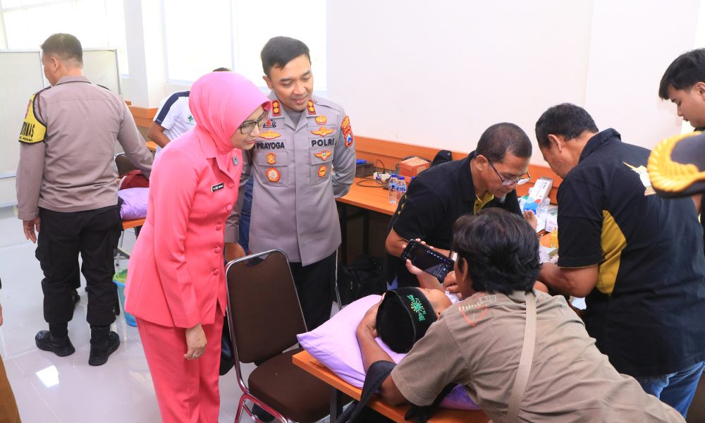 Senyum Bahagia Warnai Hari Bhayangkara ke-80 Saat Polres Ngawi Layani Ratusan Anak Khitanan Massal