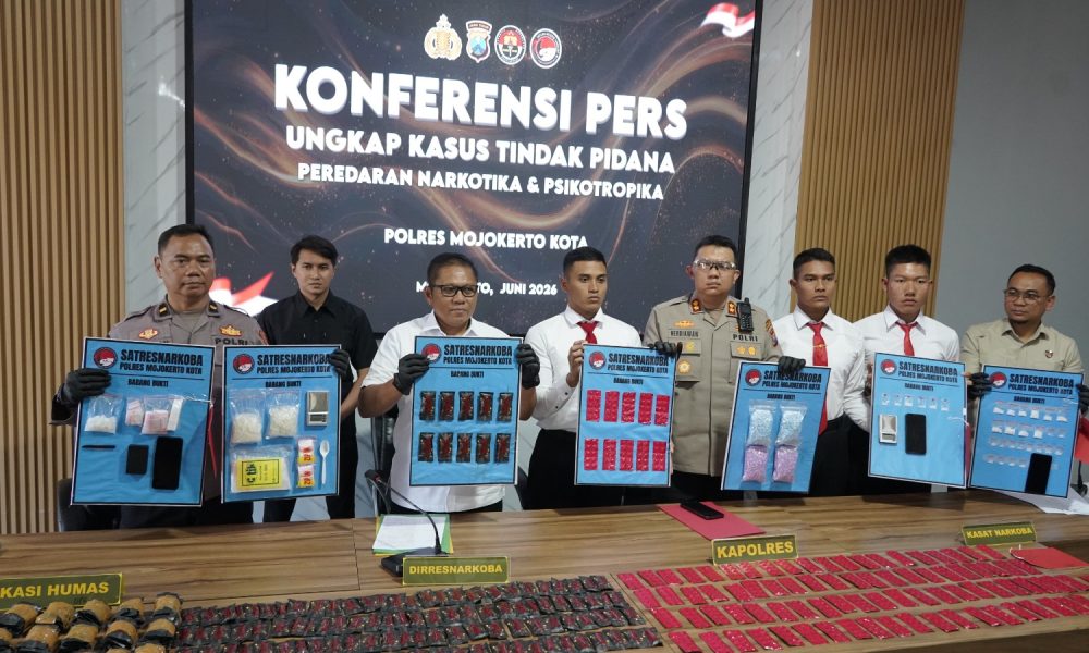 Polres Mojokerto Kota Ungkap Narkoba Temukan 330 Catride Vape Berisi Etomidate