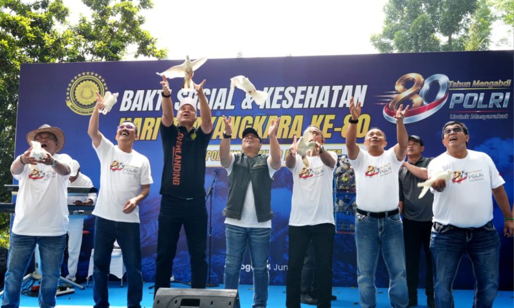 Sambut Hari Bhayangkara ke-80, Wakapolri dan Akpol ’90 Dhira Brata Gelar Bakti Sosial dan Kesehatan di Bogor