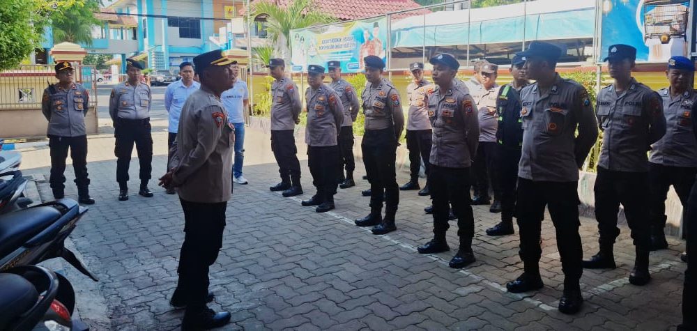 Humanis dan Profesional, Polres Pasuruan Kota Amankan Aksi Damai Aliansi Poros Tengah