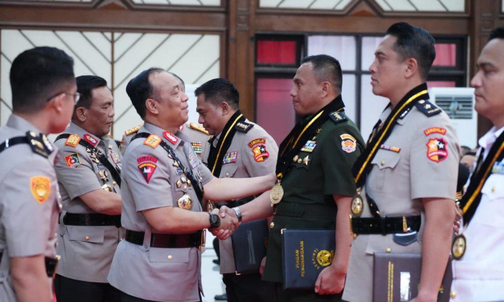 Wakapolri: 418 Lulusan Sespim Siap Jadi Garda Terdepan Hadapi Tantangan Global dan Era Digital