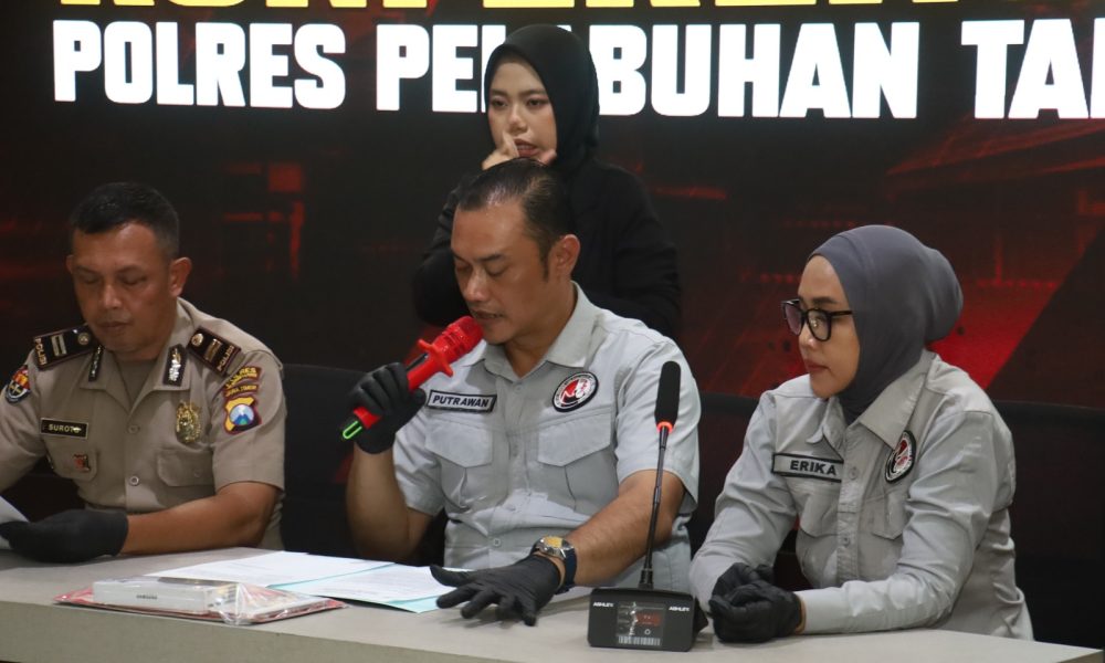 Polres Pelabuhan Tanjungperak Bongkar Jaringan Sabu, Kurir Gunakan Aplikasi Zangi Diamankan