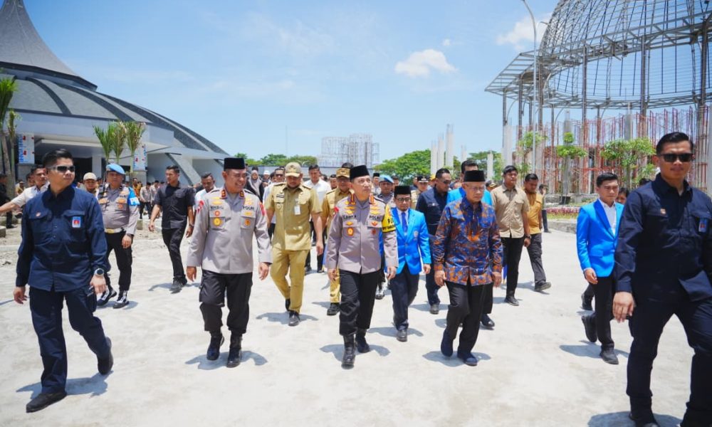 Kapolri Pastikan Polri Kawal Muktamar Muhammadiyah agar Aman dan Sukses