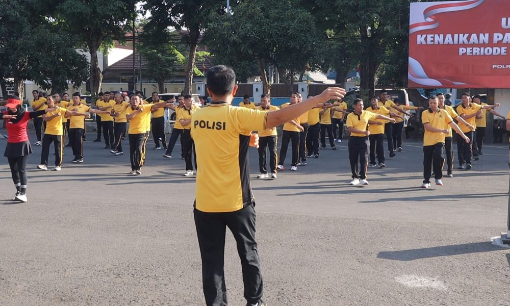 Jaga Kebugaran dan Kekompakan, Polres Pasuruan Kota Gelar Olahraga Bersama Seluruh Personel