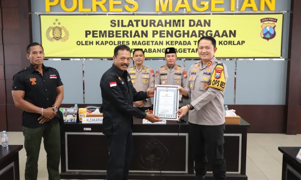 Polres Magetan Beri Penghargaan untuk 13 Korlap PSHT atas Dedikasi Jaga Kamtibmas