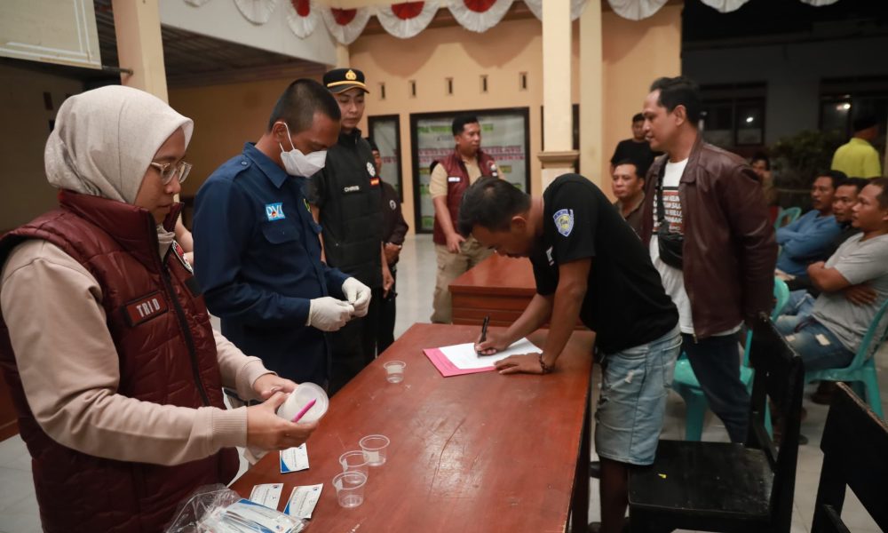 Polres Jember Gelar Razia Cegah Peredaran Narkoba hingga Tingkat Desa