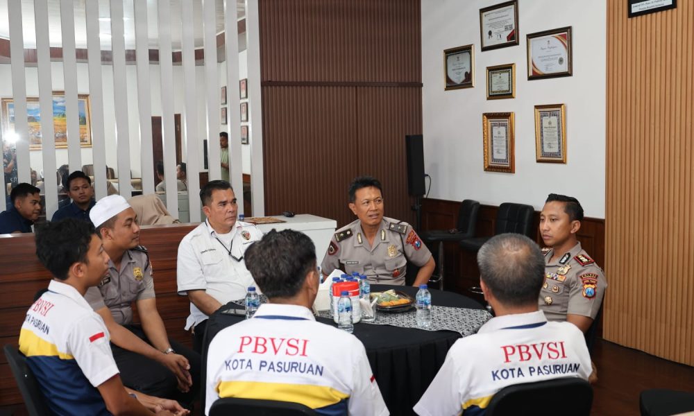 Silaturahmi Pengurus PBVSI Kota Pasuruan Dengan Kapolres, Bahas Persiapan Kejurprov U-19 Di Jombang